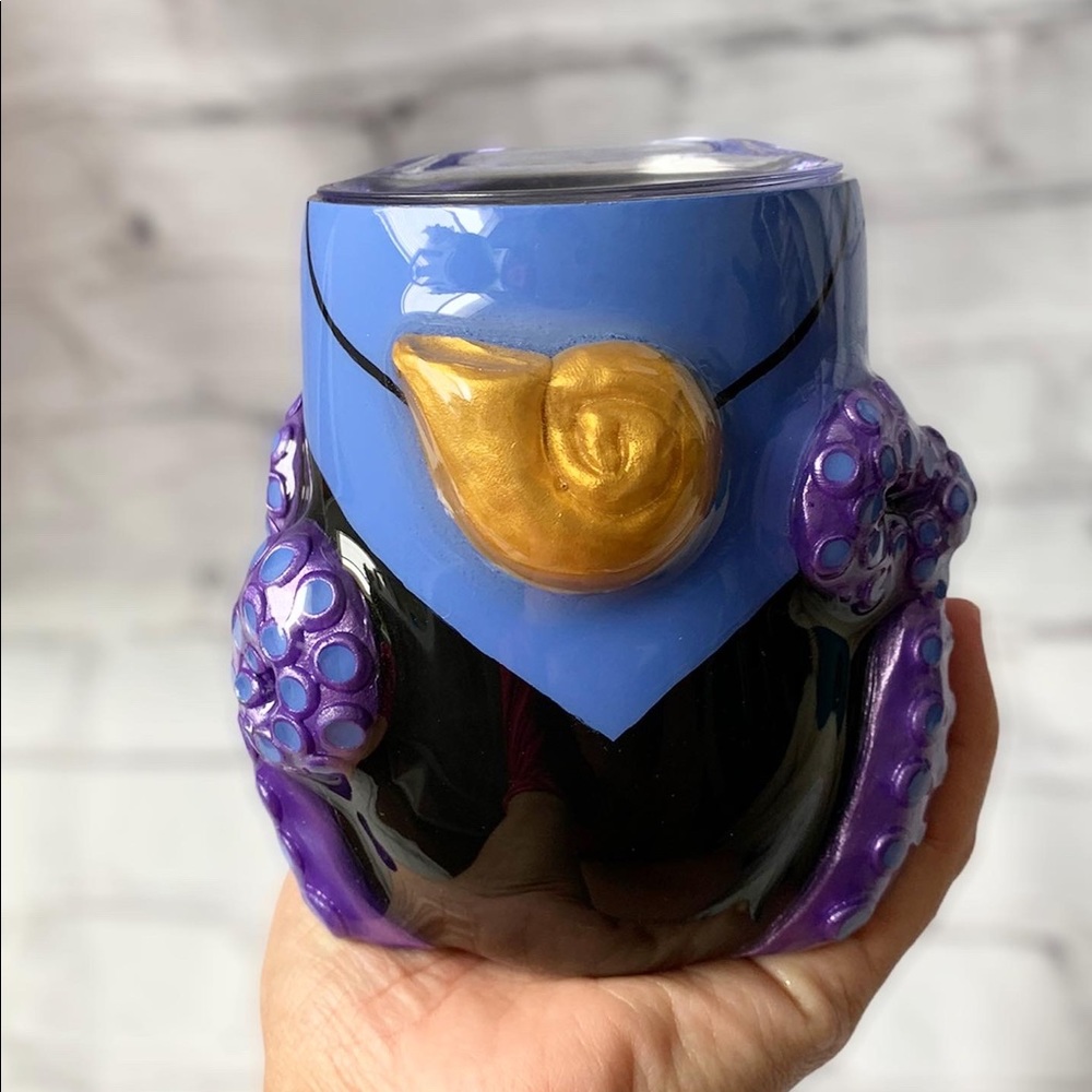 Ursula 3D wine Tumbler